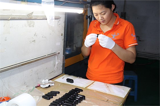 塑胶模具厂&mdash;&mdash;博腾纳用心为客户做好每一套模具