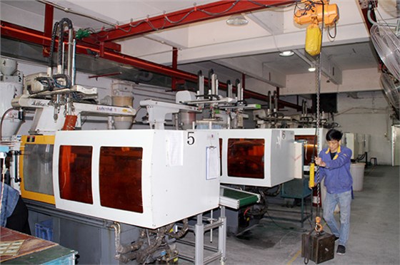 注塑模具厂如何解决温度对产品翘曲变形的问题？&mdash;&mdash;博腾纳