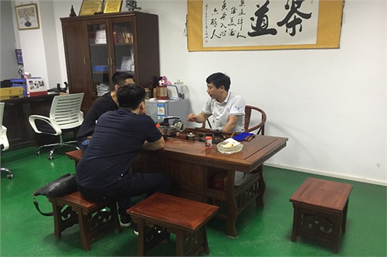 电子产品开模，就找深圳博腾纳精密塑胶模具厂！