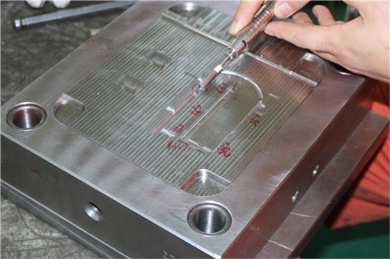 博腾纳深圳塑胶模具厂&mdash;&mdash;博腾纳13道质检工序，品质有保障