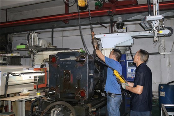 塑胶模具厂&mdash;&mdash;博腾纳13年专注为客户打造精品塑胶外壳