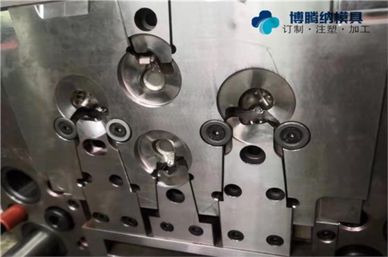 深圳塑胶模具加工厂&mdash;&mdash;13年精工细作只为客户满意