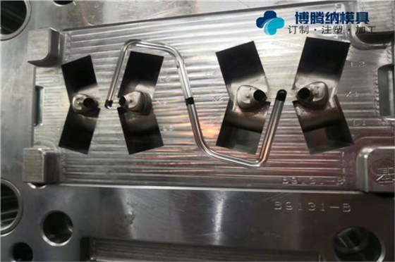 博腾纳塑胶模具加工厂：13年定制经验更对味您的高端品质