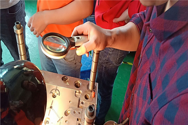 塑胶模具厂&mdash;&mdash;博腾纳12道质检工序，品质有保障