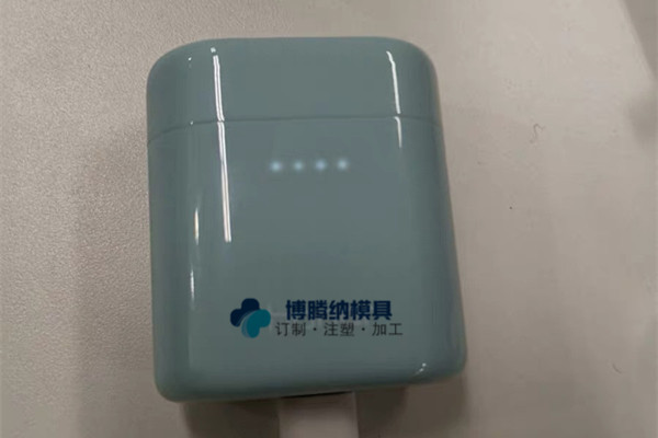 深圳蓝牙耳机模具厂哪家行？博腾纳独家技艺有分模线你看不见！