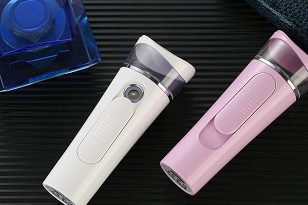 博腾纳深圳塑胶模具厂：13年定制经验更对味您的高端定位